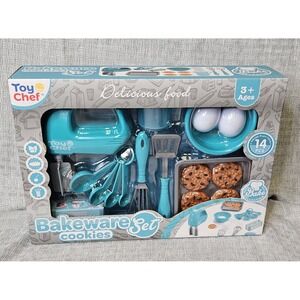 Toy Chef Kids 3+ Pretend Bakeware Cookies Set. New In Box Never Used